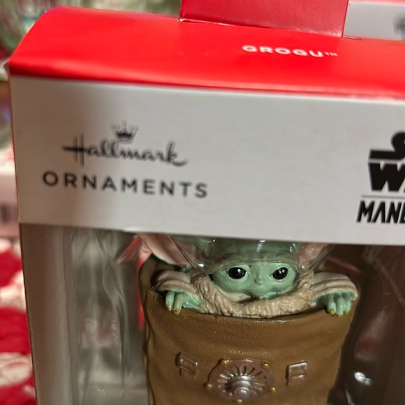New! Hallmark ornament. Grogu! Star Wars Mandalorian - Picture 5 of 6